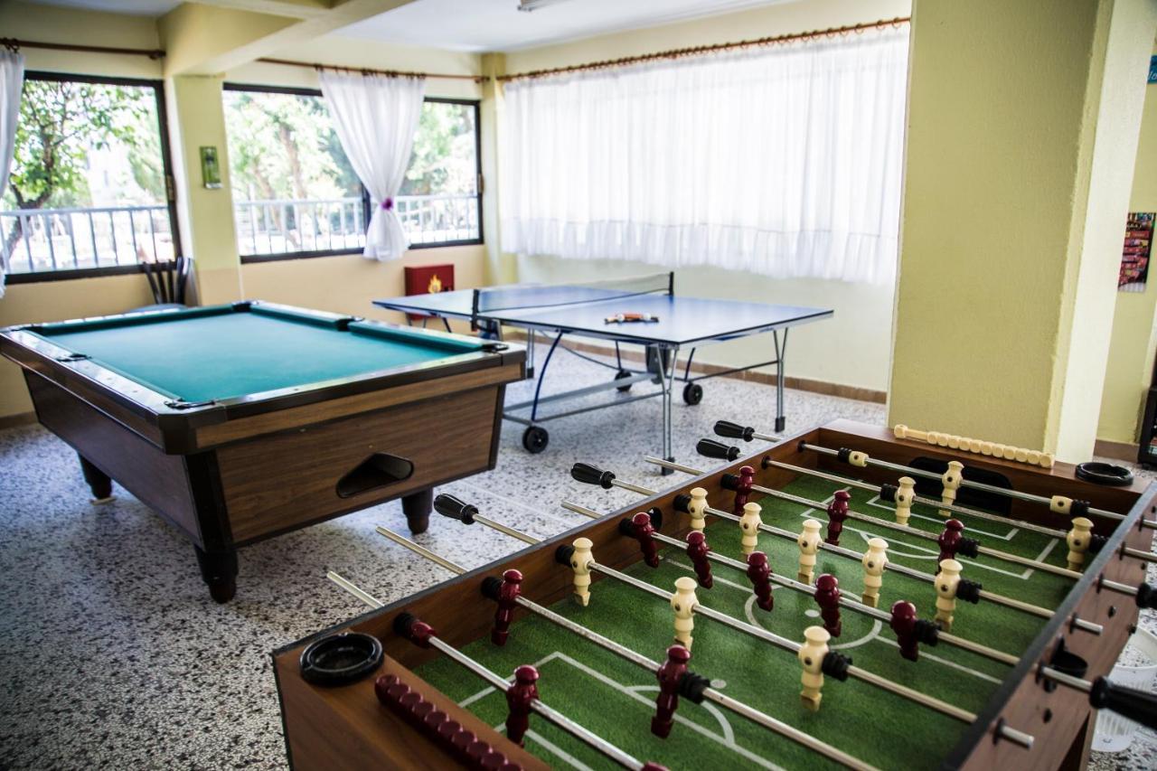 פראליה דיוניסיו Dionisos Palms Apartments מראה חיצוני תמונה