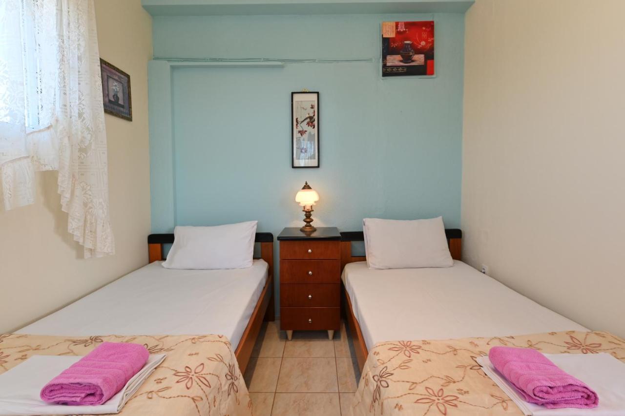 פראליה דיוניסיו Dionisos Palms Apartments מראה חיצוני תמונה