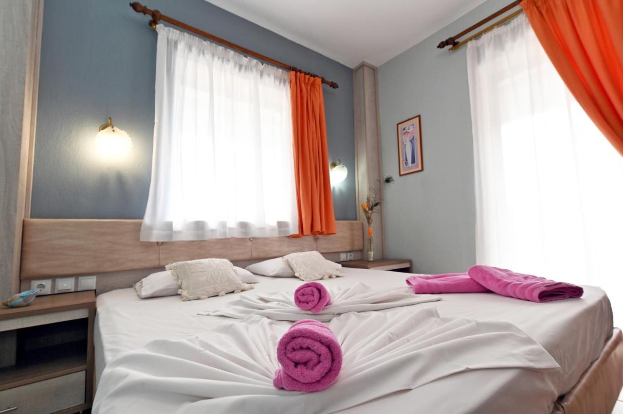פראליה דיוניסיו Dionisos Palms Apartments מראה חיצוני תמונה