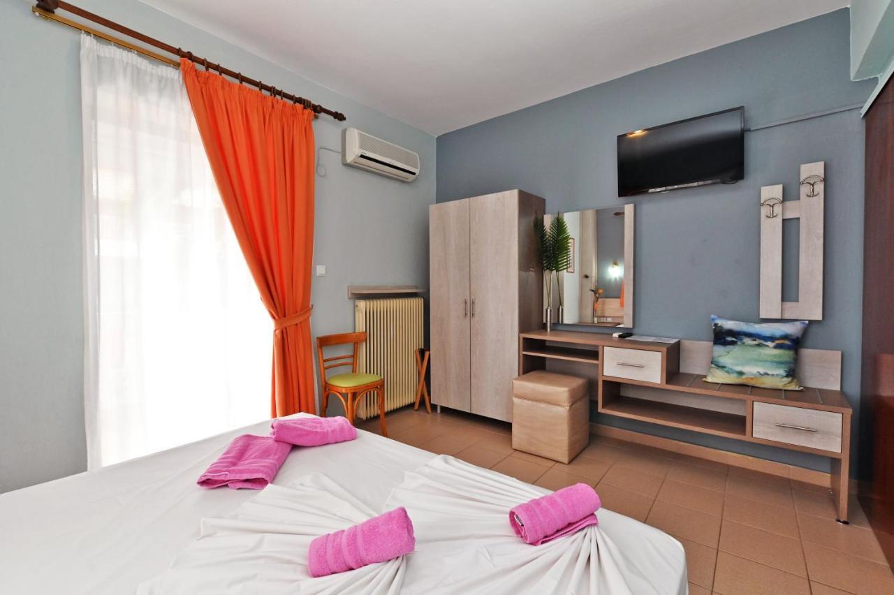 פראליה דיוניסיו Dionisos Palms Apartments מראה חיצוני תמונה