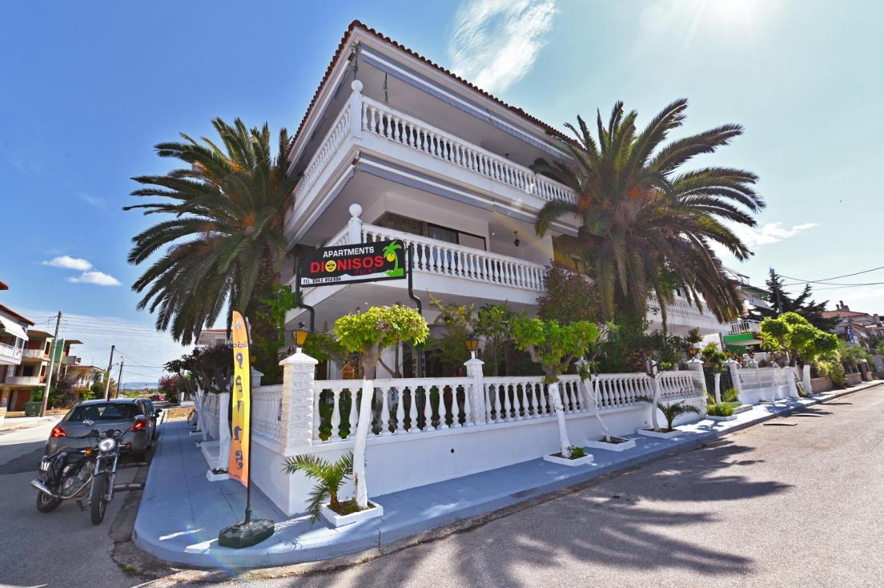 פראליה דיוניסיו Dionisos Palms Apartments מראה חיצוני תמונה