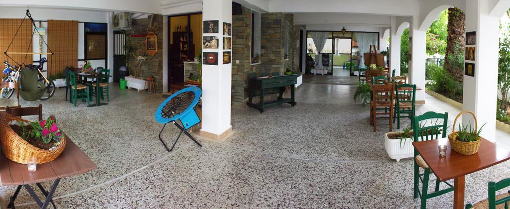 פראליה דיוניסיו Dionisos Palms Apartments מראה חיצוני תמונה
